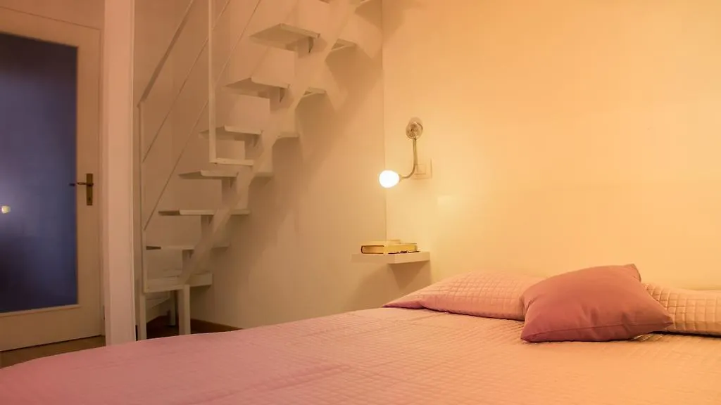 Appartamento Lilla Dei Buoni E Cattivi Cagliari Apartment